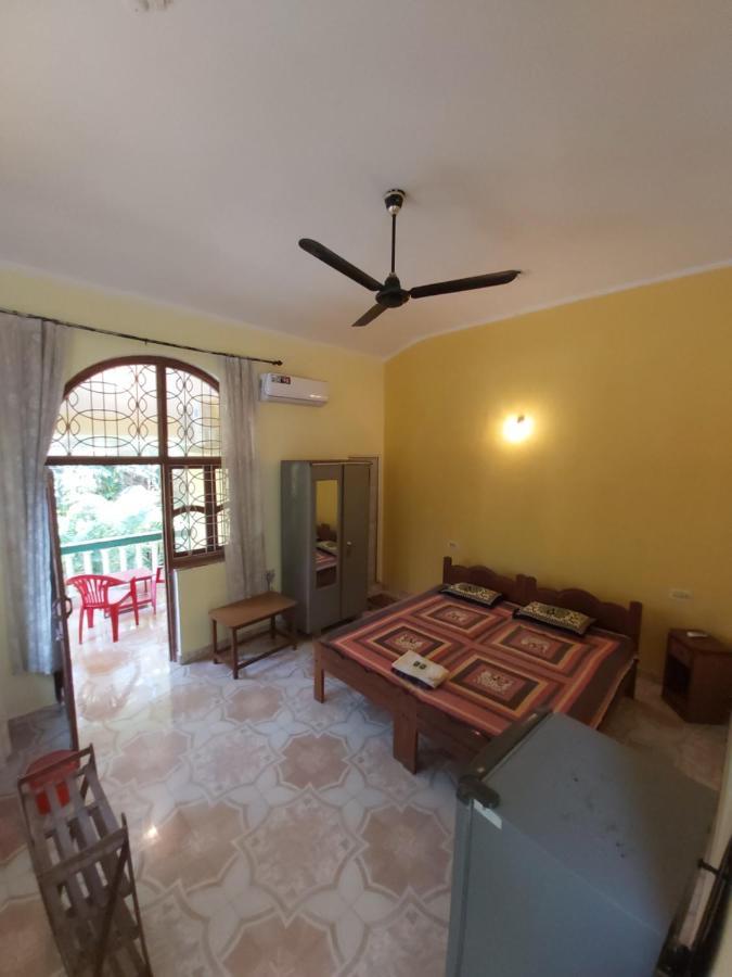 Joaquina'S Guest House Calangute Eksteriør billede