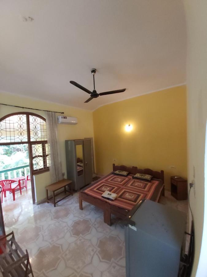 Joaquina'S Guest House Calangute Eksteriør billede