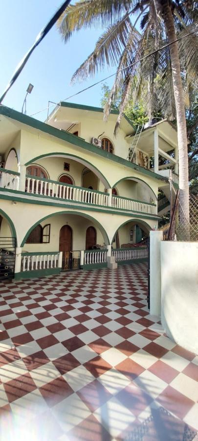 Joaquina'S Guest House Calangute Eksteriør billede